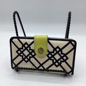 Spartina 449 Seven Oaks pattern. White, black and green. Small. Linen & Leather.
